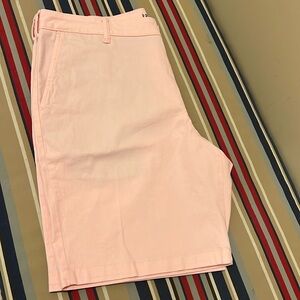 Izod shorts PINK